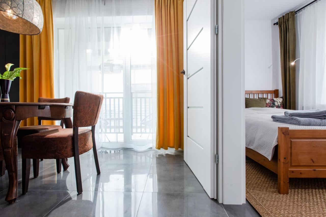 Apartment Bursztynowa 36