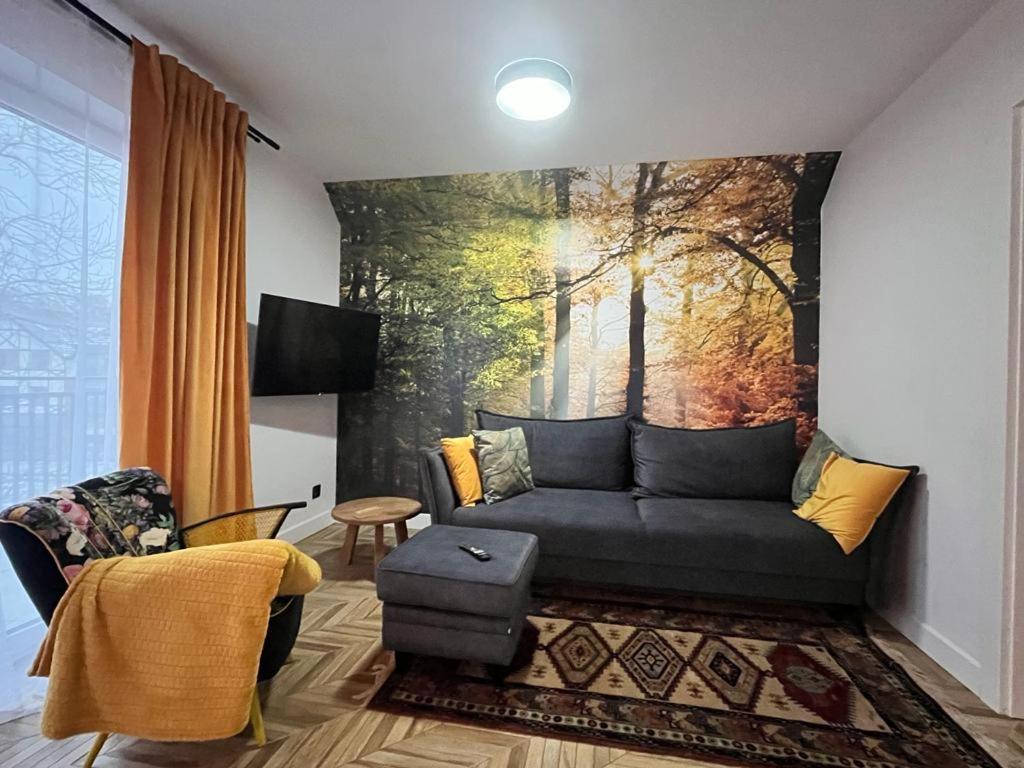 Bursztynowa 36